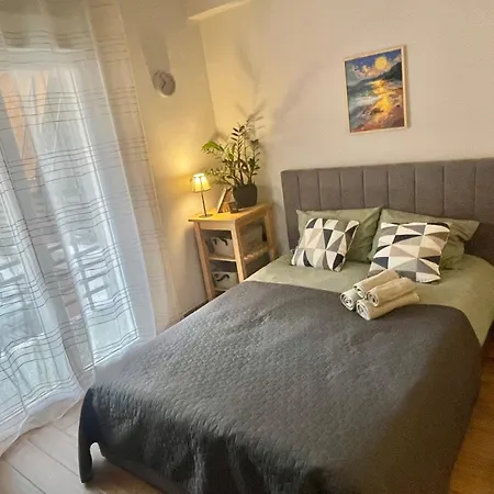 Apartment I&p